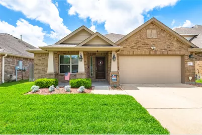 6822 Persea Ridge Lane, Dickinson, TX 77539 - Photo 1