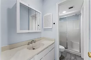 939 Memorial Village Dr, Houston, TX 77024 - Photo 5