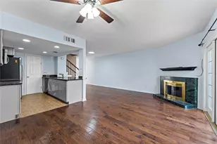 939 Memorial Village Dr, Houston, TX 77024 - Photo 9