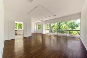 49 Briar Hollow Ln, Houston, TX 77027 - Photo 5