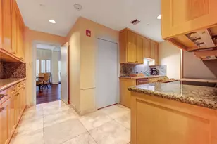 49 Briar Hollow Ln, Houston, TX 77027 - Photo 39
