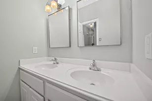 1430 Mabry Mill Rd, Houston, TX 77062 - Photo 29