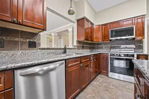 1430 Mabry Mill Rd, Houston, TX 77062 - Photo 9