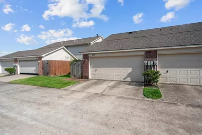 2131 Kemah Village Drive, Kemah, TX 77565 - Photo 35