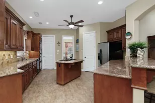 7916 Wooded Way Dr, Spring, TX 77389 - Photo 11