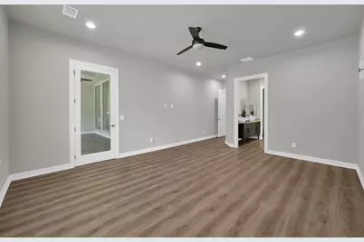 2172 Greentree Drive Drive, Huntsville, TX 77340 - Photo 41