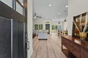 1096 Allie Ln, Dayton, TX 77535 - Photo 3