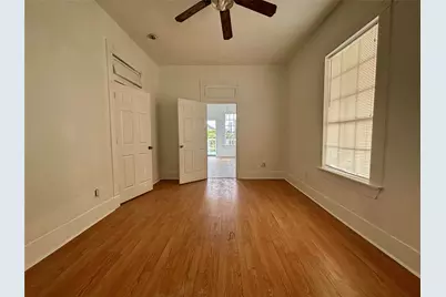 3410 Sealy Street, Galveston, TX 77550 - Photo 11
