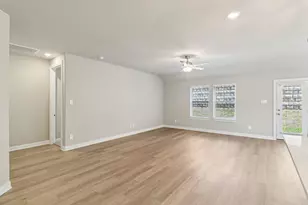 17752 Ml Mnr Dr, Montgomery, TX 77316 - Photo 3