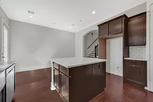 2110 Winbern St, Houston, TX 77004 - Photo 9
