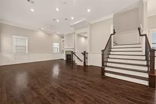 1431 W 25th St, Houston, TX 77008 - Photo 11