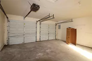 1300 Jefferson St, Baytown, TX 77520 - Photo 17