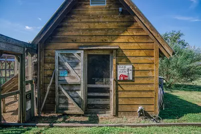 4083 Glaeser Road, Bellville, TX 77418 - Photo 41