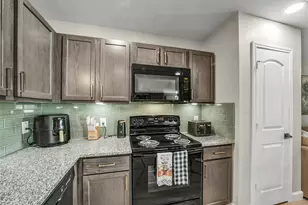 336 Rd 5138, Cleveland, TX 77327 - Photo 13