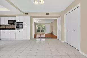 9409 Bassoon Dr, Houston, TX 77025 - Photo 11