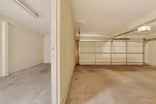 9409 Bassoon Dr, Houston, TX 77025 - Photo 31