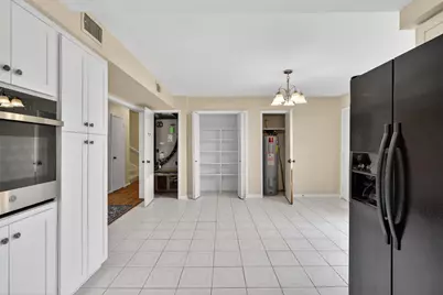 9409 Bassoon Drive, Houston, TX 77025 - Photo 17