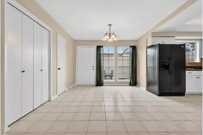 9409 Bassoon Drive, Houston, TX 77025 - Photo 11