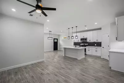 1078 Saint Clair Street #A, Houston, TX 77088 - Photo 13