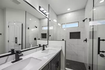 1078 Saint Clair Street #A, Houston, TX 77088 - Photo 25