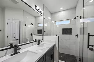 1078 St Clair St, Houston, TX 77088 - Photo 25