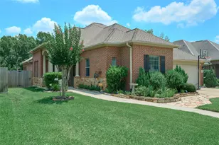 28322 Madelin Manor Ln, Spring, TX 77386 - Photo 3