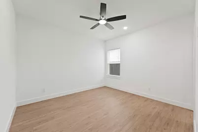 409 Calloway Street #A-B, Houston, TX 77029 - Photo 15