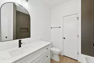 409 Calloway St, Houston, TX 77029 - Photo 7