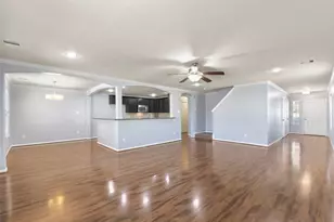 11711 Red Hummingbird Dr, Houston, TX 77047 - Photo 7