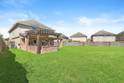 11711 Red Hummingbird Drive, Houston, TX 77047 - Photo 31