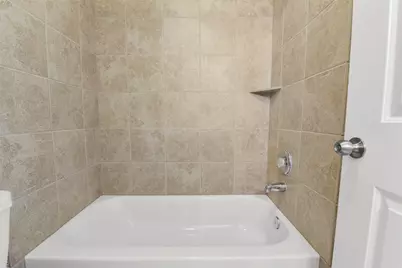 11711 Red Hummingbird Drive, Houston, TX 77047 - Photo 21