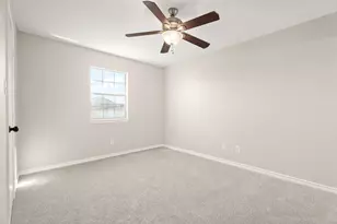 3003 Florida St, Dickinson, TX 77539 - Photo 9