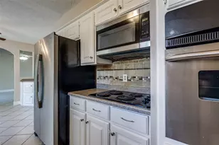 14907 Nuwood Ln, Houston, TX 77053 - Photo 7