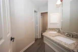2905 Autumn Creek Dr, Friendswood, TX 77546 - Photo 17