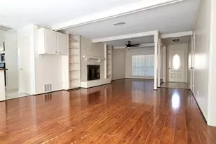 8527 Edgemoor Dr, Houston, TX 77036 - Photo 5