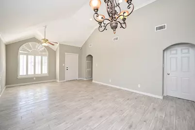 6607 W T C Jester Boulevard, Houston, TX 77091 - Photo 3