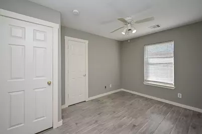 6607 W T C Jester Boulevard, Houston, TX 77091 - Photo 13