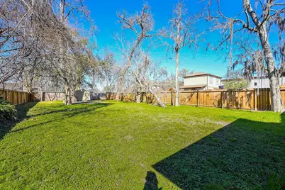 6607 W T C Jester Boulevard, Houston, TX 77091 - Photo 19