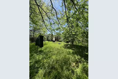 7617 Avenue F, Houston, TX 77012 - Photo 5