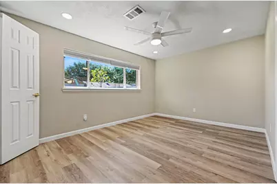 1705 E Baker Road, Baytown, TX 77521 - Photo 21