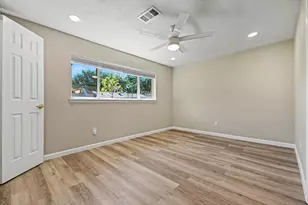 1705 E Baker Rd, Baytown, TX 77521 - Photo 21