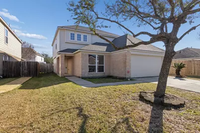 8014 Safflower Drive, Baytown, TX 77521 - Photo 3