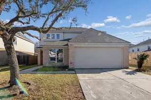 8014 Safflower Dr, Baytown, TX 77521 - Photo 1