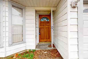 4709 Edison St, Houston, TX 77009 - Photo 3