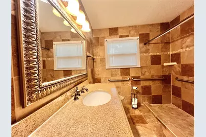 8009 Dellanera Drive, Hitchcock, TX 77563 - Photo 23