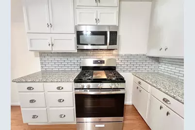 8009 Dellanera Drive, Hitchcock, TX 77563 - Photo 15