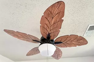 8009 Dellanera Dr, Hitchcock, TX 77563 - Photo 25