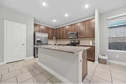 175 Silva Creek Trail, Conroe, TX 77318 - Photo 11