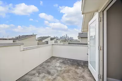 323 Eado Park Circle, Houston, TX 77020 - Photo 27