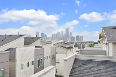 323 Eado Park Circle, Houston, TX 77020 - Photo 9